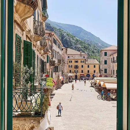 Spacious 1Bedroom On The Main Square Of Kotor Exterior photo